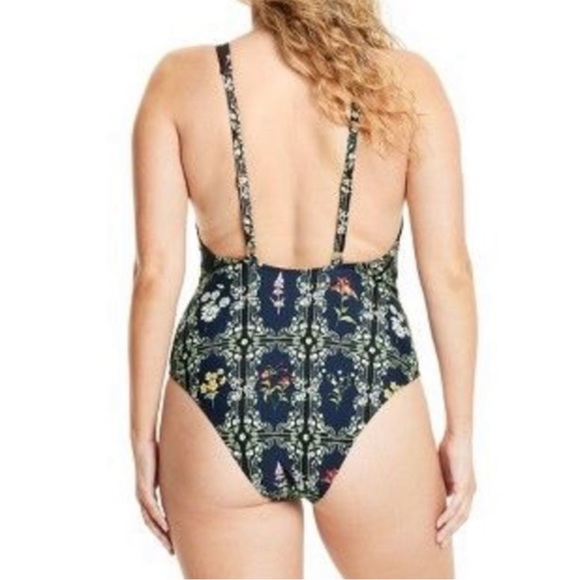 Target x Agua Benditta collab - Picture 2 of 4